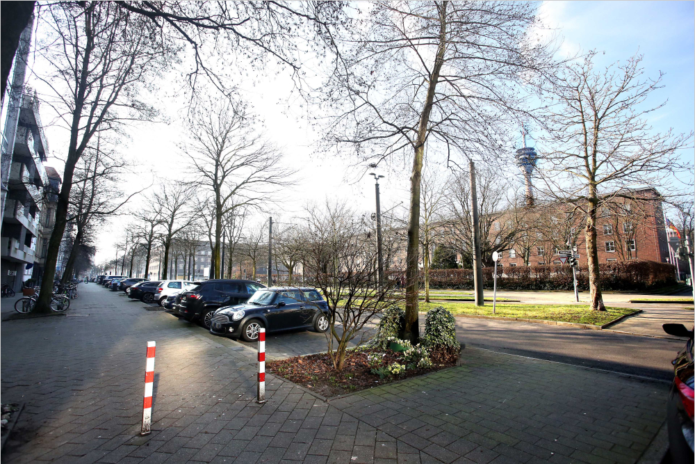 Strasse